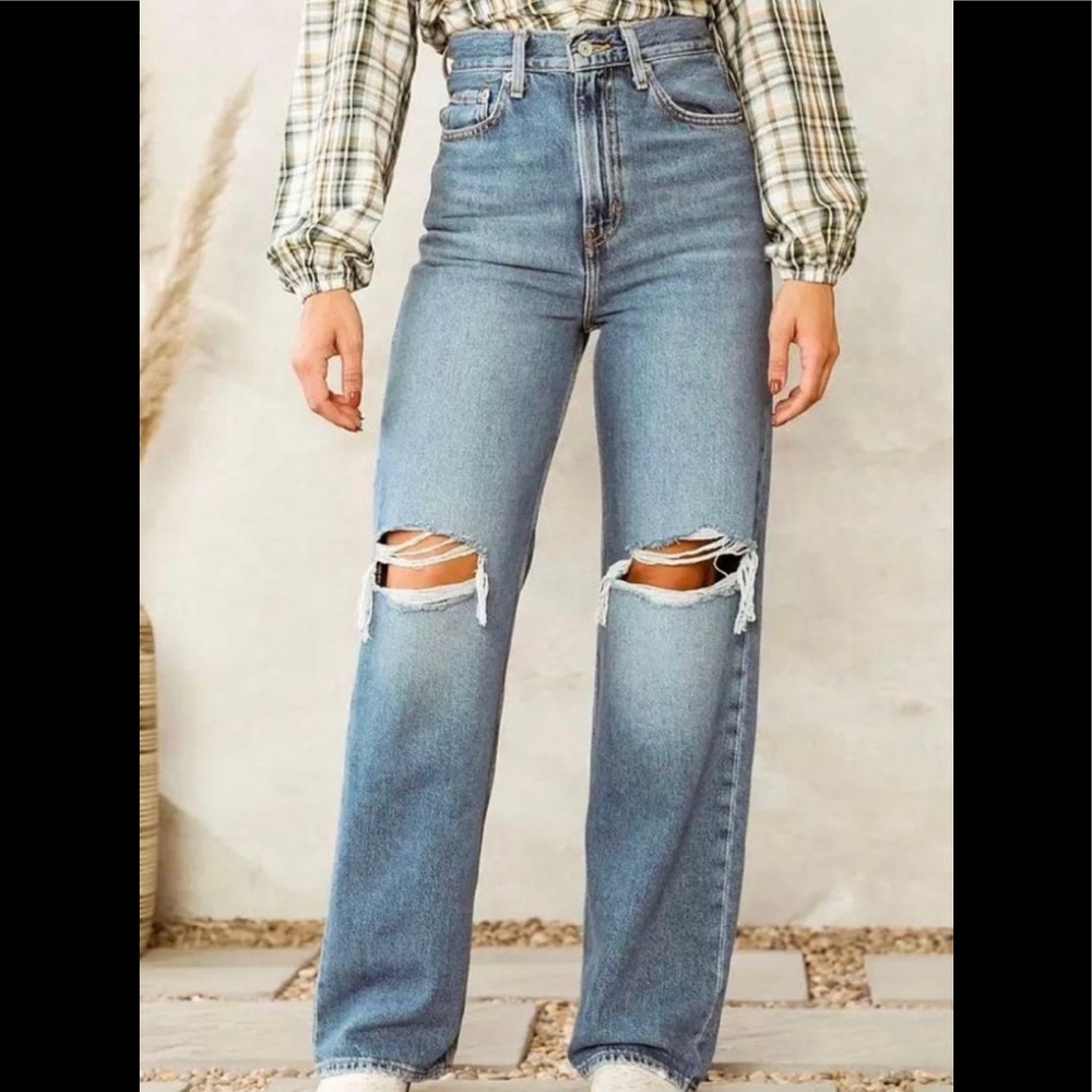 Levi’s Premium High Loose Jean